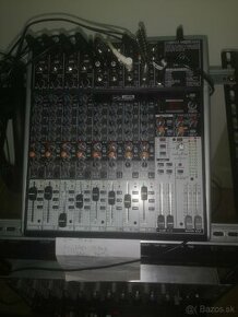 Behringer XENYX X 1622 USB Analógový mixpult

