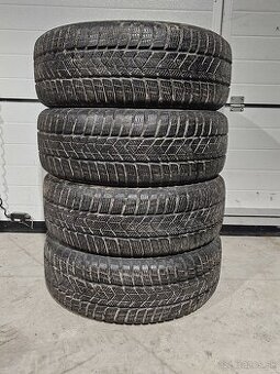 Zimné Pneu Pirelli Sottozero3 205/60 R16