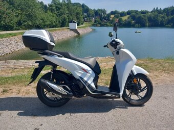 Honda SH 125.  2022