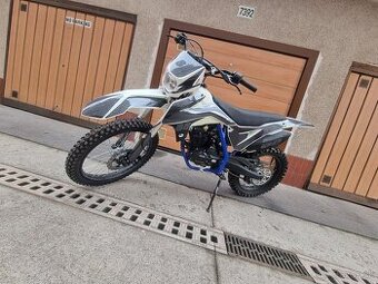 Xmotos XB-88 250ccm 2022