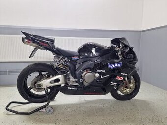 Honda cbr1000rr čítaj inzerát - 1