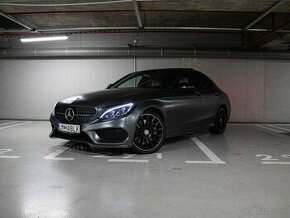 Mercedes Benz AMG C43