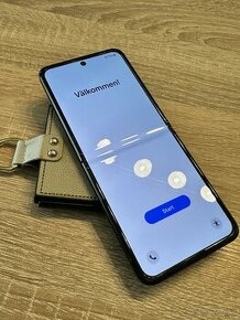 Predám Samsung Z Flip 3 - 1