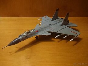 J-15 Carrier - model letadla 1:72