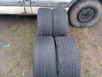 Predám zimné pneumatiky 4ks 225/40r18