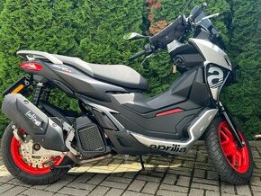 Aprilia SR GT 125 SPORT - 1