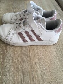 Tenisky adidas