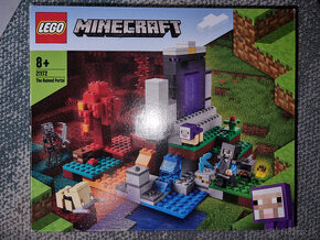 Lego Minecraft 21172 Zničený portál Minecraft