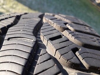 185/60 r15 zimne pneumatiky kleber