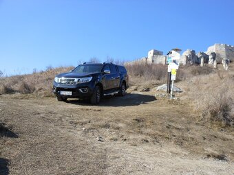 NISSAN NAVARA NP300 - 1