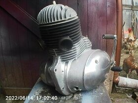 Motor jawa 250 polbubon