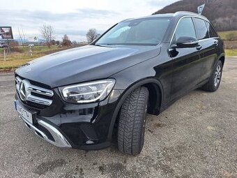 Mercedes GLC 200d 4MATIC rok 2021