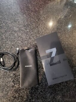 Samsung galaxy  Z flip 3  12/128