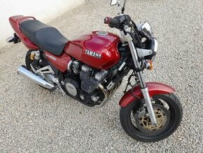 Yamaha xjr 1200