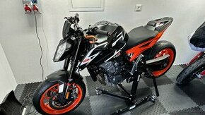 KTM 890 Duke GP