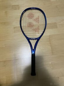 Predam raketu Yonex EZONE Tour 98 - 1