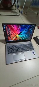 HP ZBook Fury 15.6 G8    i9 