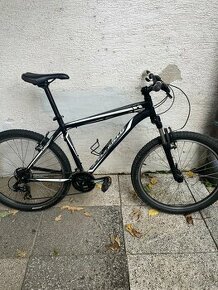 predam horsky bicykel Specialized L 26