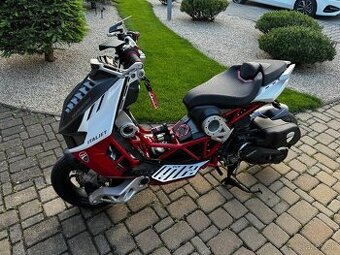 ITALJET DRAGSTER 200  Ducati