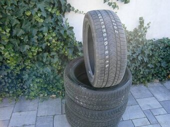 Predám 4x zimné pneu GRIPMAX 215/50 R18 99VXL