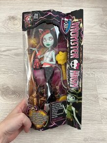 Monster High Scarah Screams Freaky Fusion