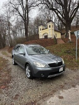 Škoda Octavia 2 Scout 2.0 TDi 4x4 Manuál CR Facelift,Xenon