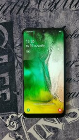 Predám Samsung A10 dual sim