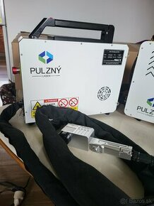 Pulzný Laser,stolové prevedenie,výkon laseru 50/100/200W