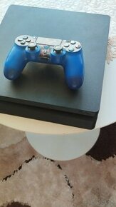 PS4 Slim s ovládaním/konzolou +9 hier - 1