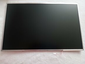 predám 15,4" display z notebooku , CCFL 30pin , LTN154X3 - 1