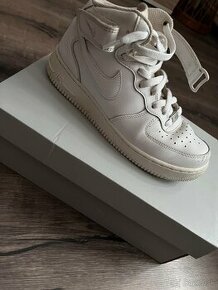 Nike airforce mid