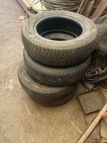 Pneu 195/65r15