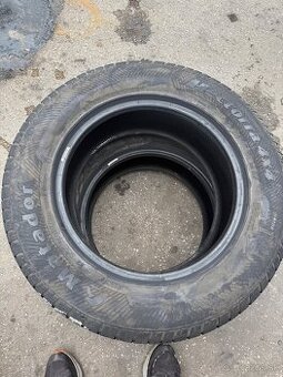 Predam letne 235/65r17 - 1