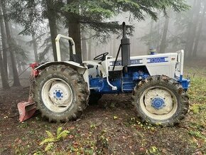 Traktor LAMBORGHINI