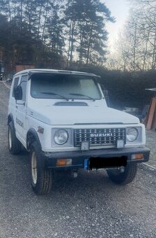 Suzuki Samurai