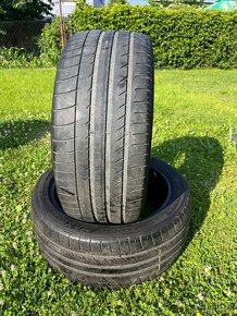 275/40 r20 - 1