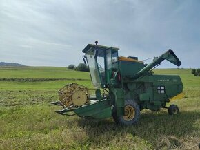 Predám kombajn John Deere 330