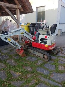 Minibager Takeuchi TB210R