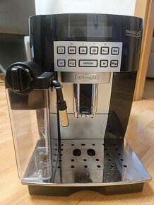 Delonghi kavovar  automatický ECAM22.360B