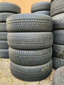 Hankok Winter iCept EVO 2 SUV 215/65 R17 99V