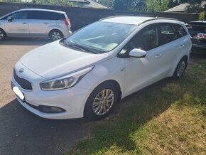 Kia Ceed SW combi 1.6 GDI 99kw benzin rok 2013