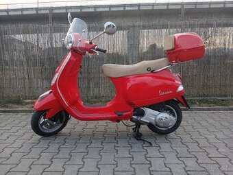 Piaggio Vespa LX 125 i.e.