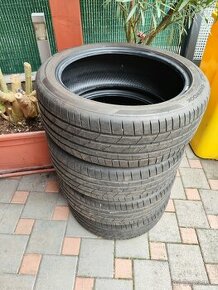 Pneu Hankook 225/45 r19