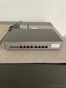 HPE OfficeConnect 1820 8port Gigabit switch - 1