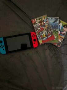 Predám nintendo switch s 5 hrami