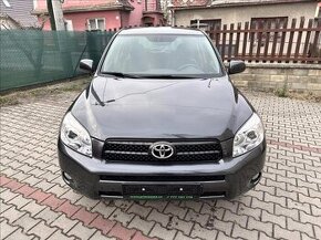 Toyota RAV4 2.016V 112kW 2006 118912km 4x4 TAŽNÉ