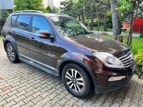 Ssangyong REXTON /2014/4x4/122 000 km/7-miestny