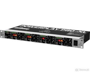 Behringer HA 4700 POWERPLAY PRO Slúchadlový zosilňovač