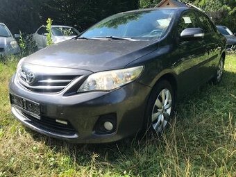 Toyota Corolla 1.6, r.v. 2013, benzin 97 kW, 100TKM