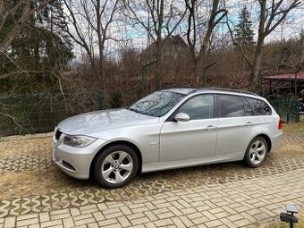 BMW rad 3 318i E91